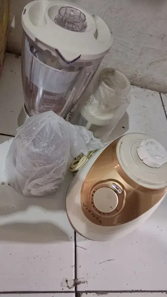 Blender merk midea