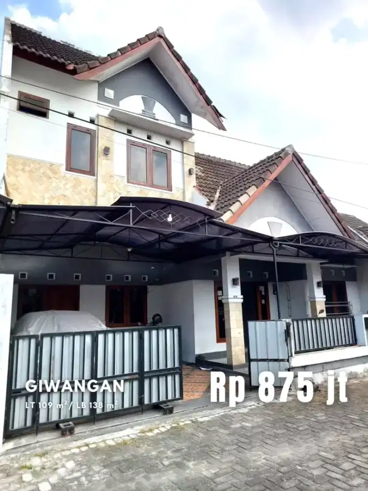 Dijual Rumah 2 Lantai Lingkungan Perumahan dekat XT Square