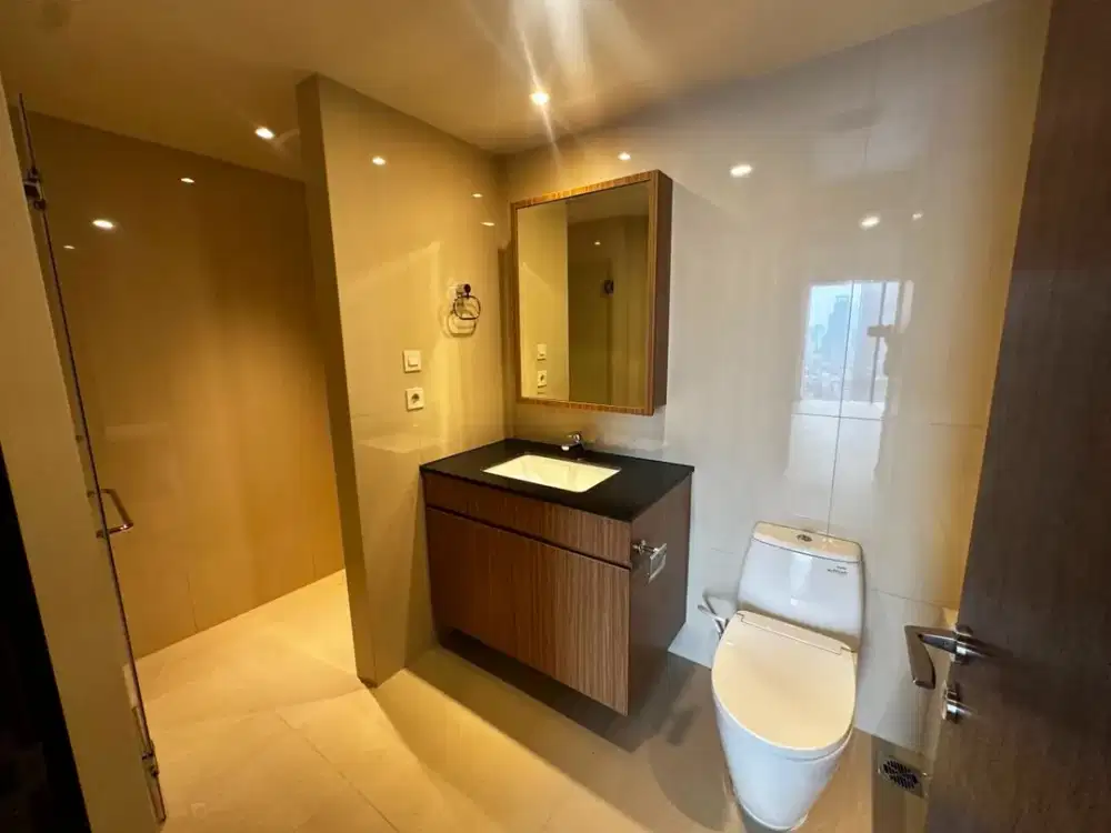 Dijual Apartemen 3BR Branz Mega Kuningan Uk 110m2 Kondisi Rapi at Jakarta Selatan