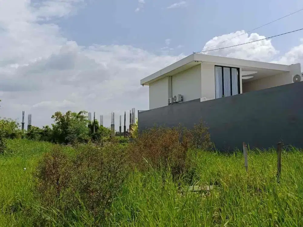 Dijual lahan zona pariwisata lokasi cemagi dekat pantai dan kawasan villa elite.