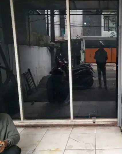 Kaca film rumah kacafilm kantor toko kios ruko anti silau matahari