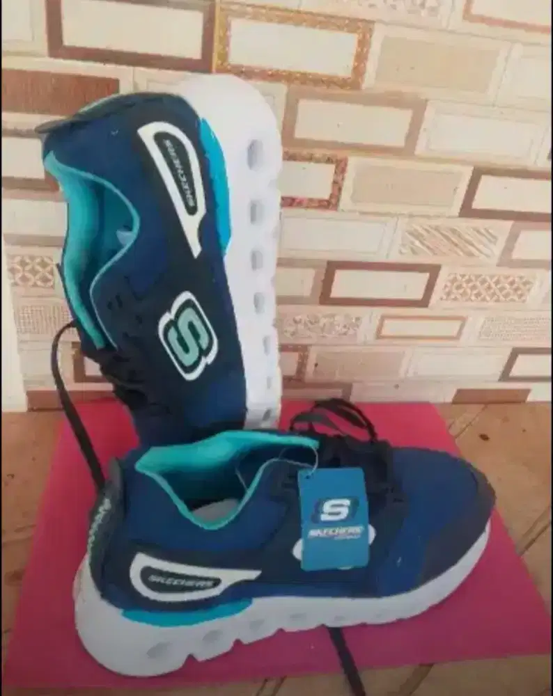 jual baru sneakers bisa untuk pria atau wanita