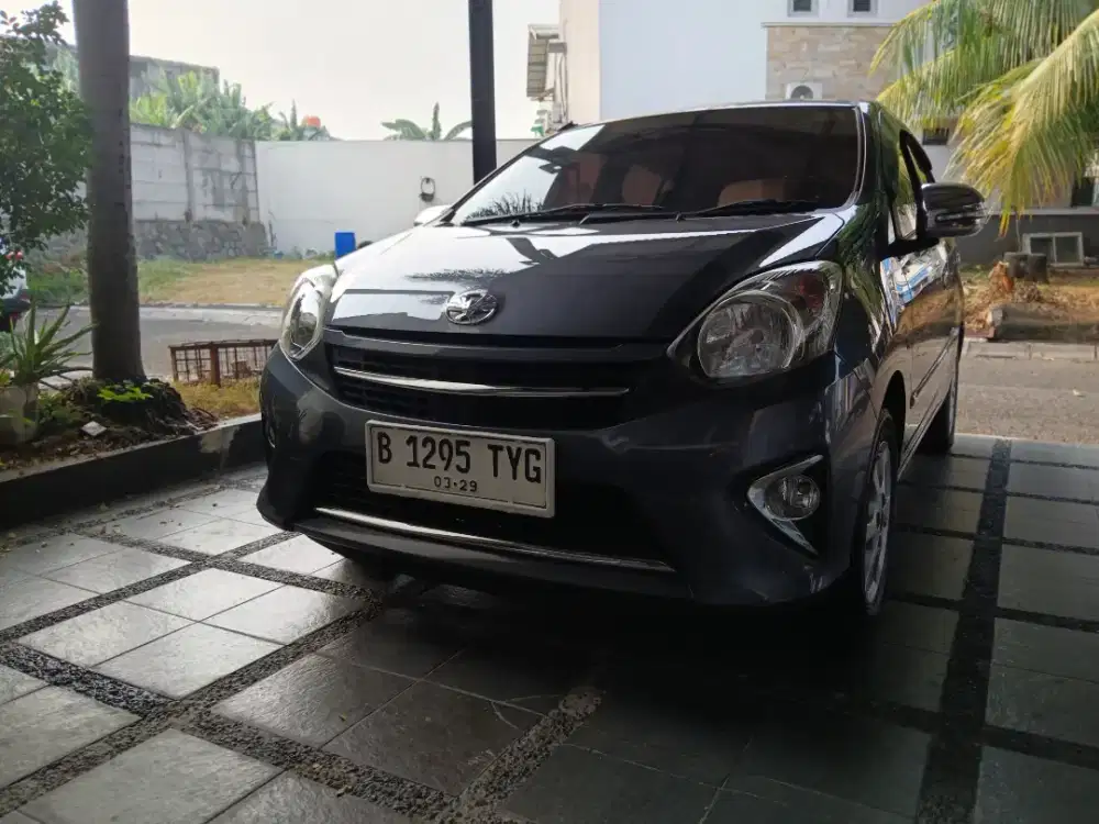 Toyota agya istimewa!!