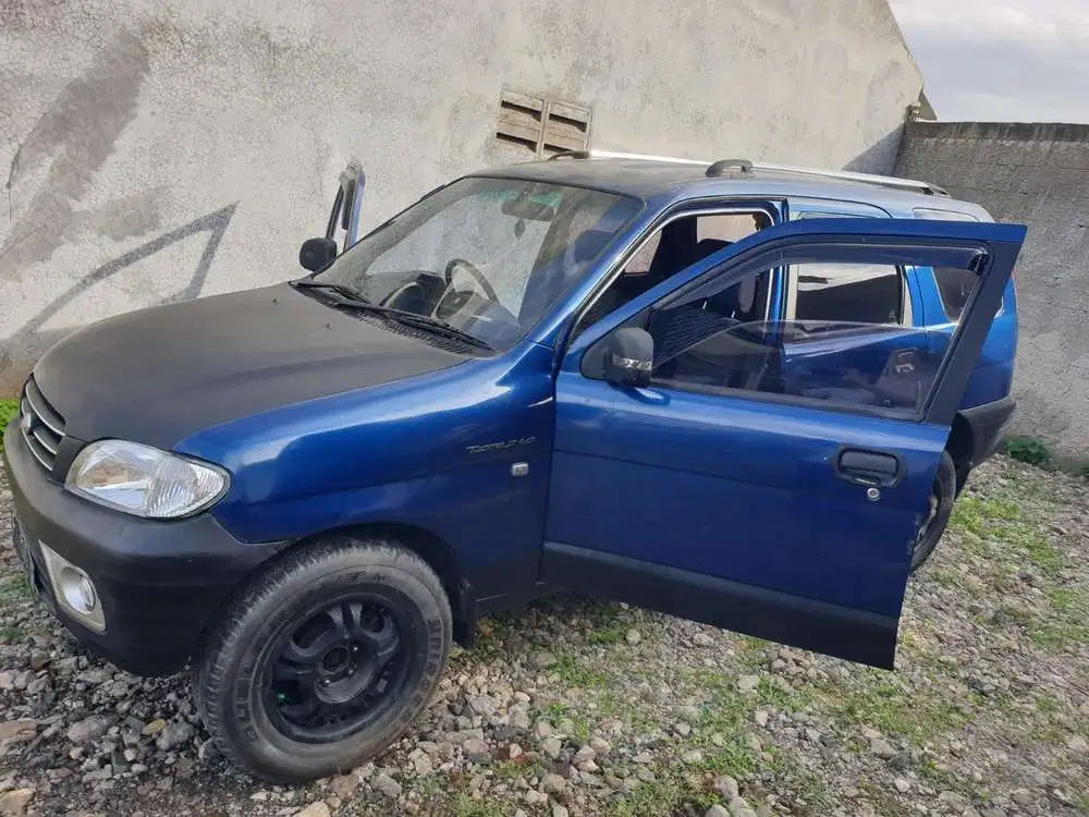 Daihatsu Taruna 2004 Bensin