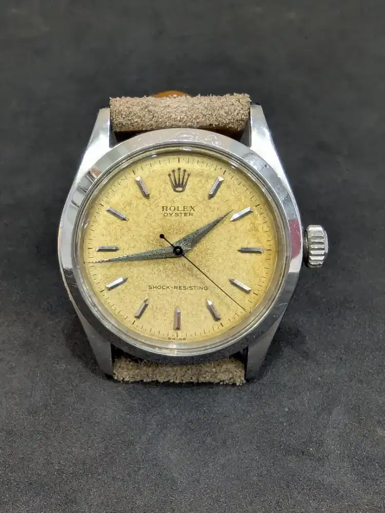 Rolex oyster shock resisting