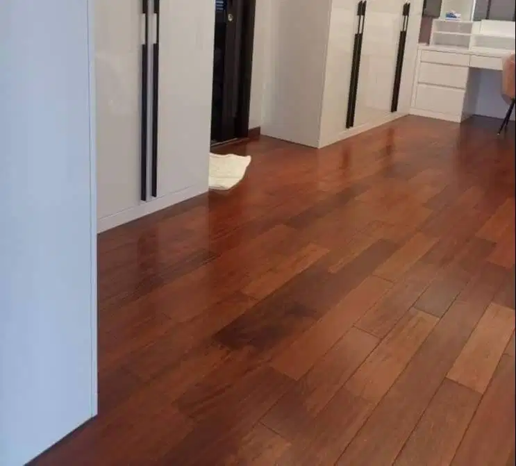 lantai kayu merbau solid finishing uv coating