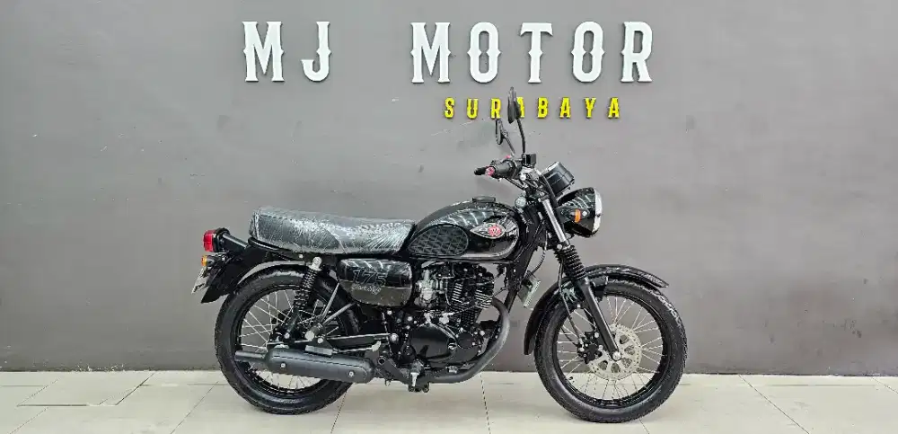 Kawasaki W175 Tahun 2022 // MULUS
