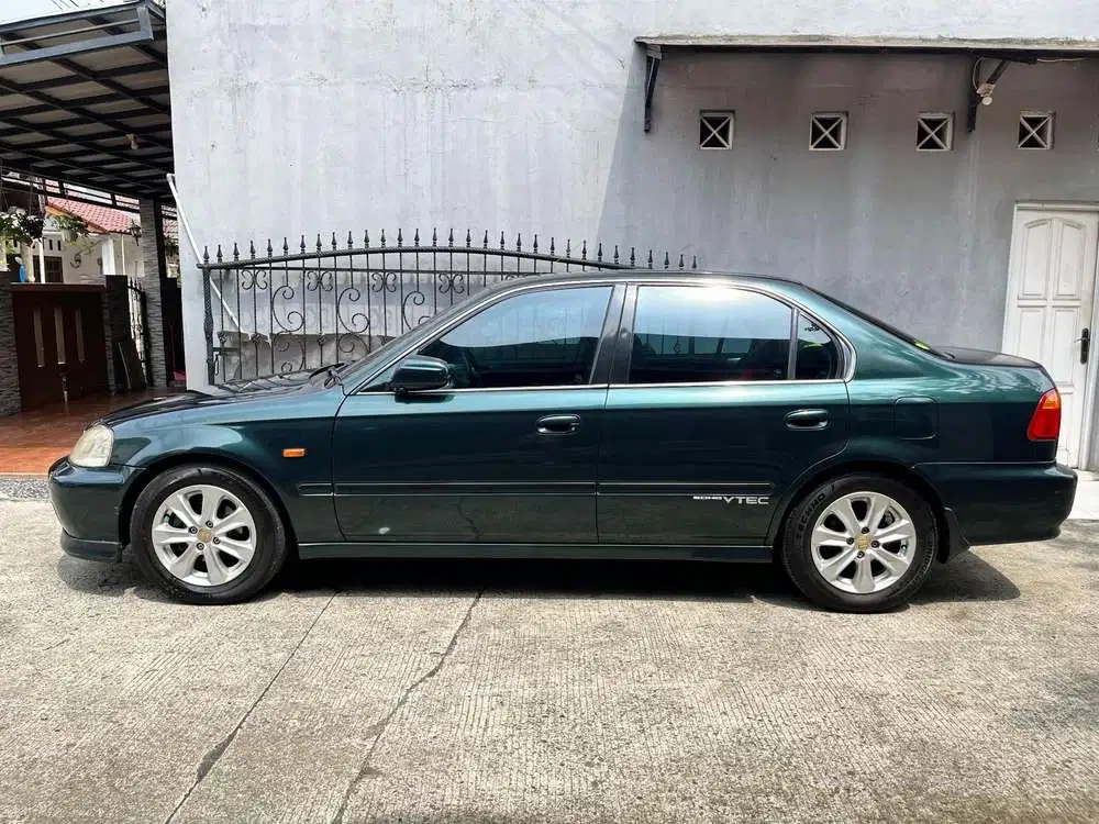 Honda Civic 2000 Bensin