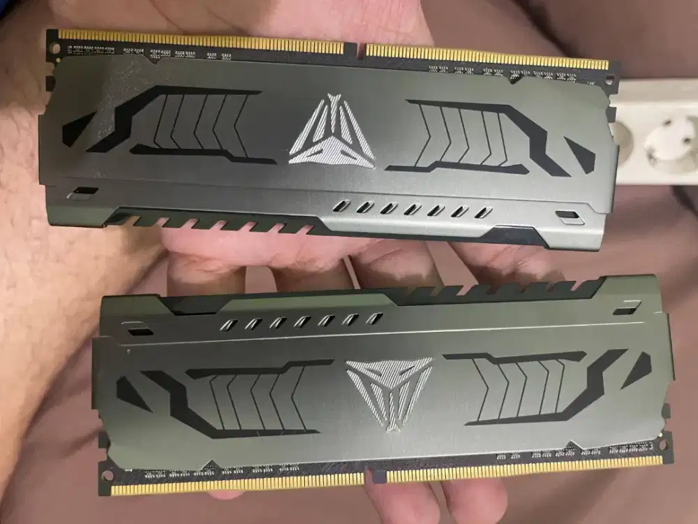 memori ram pc dekstop patriot viper steel 64gb ddr4