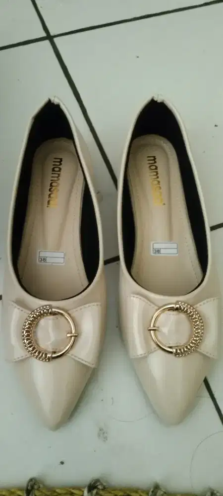 Flatshoes baru cream UK 38