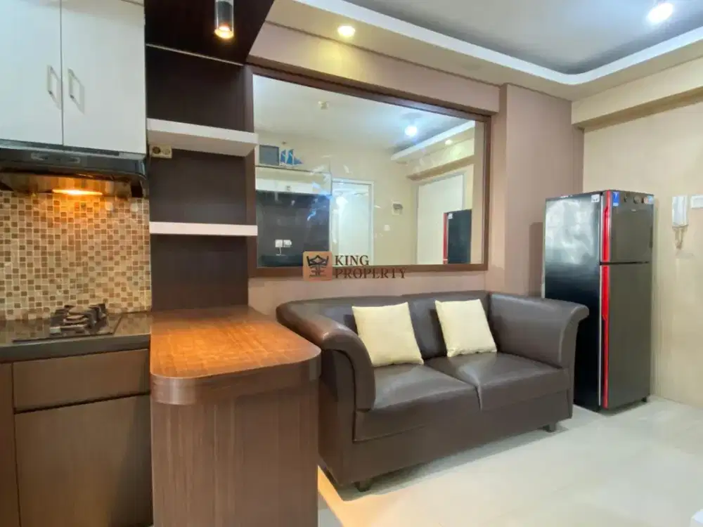 2BR Modern Classic Warm Wood Green Bay Pluit 38m² – City View, Selangkah ke Baywalk Mall