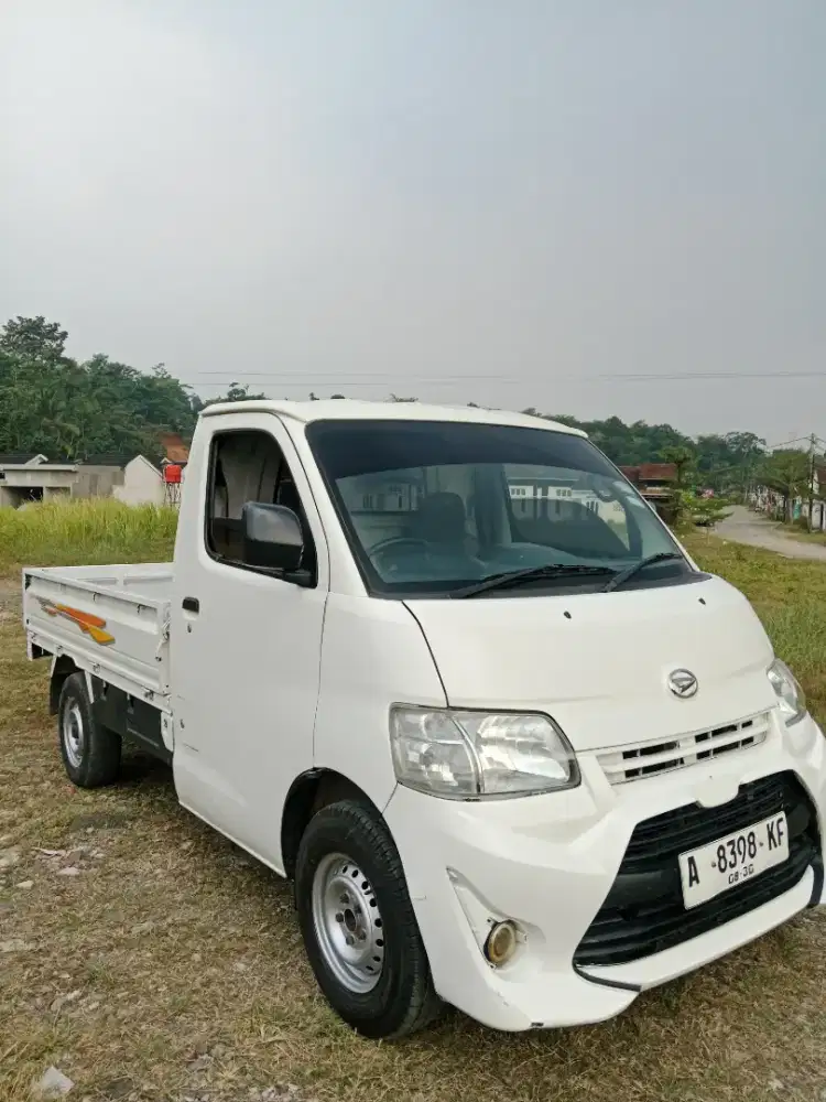 Dijual mobil picup