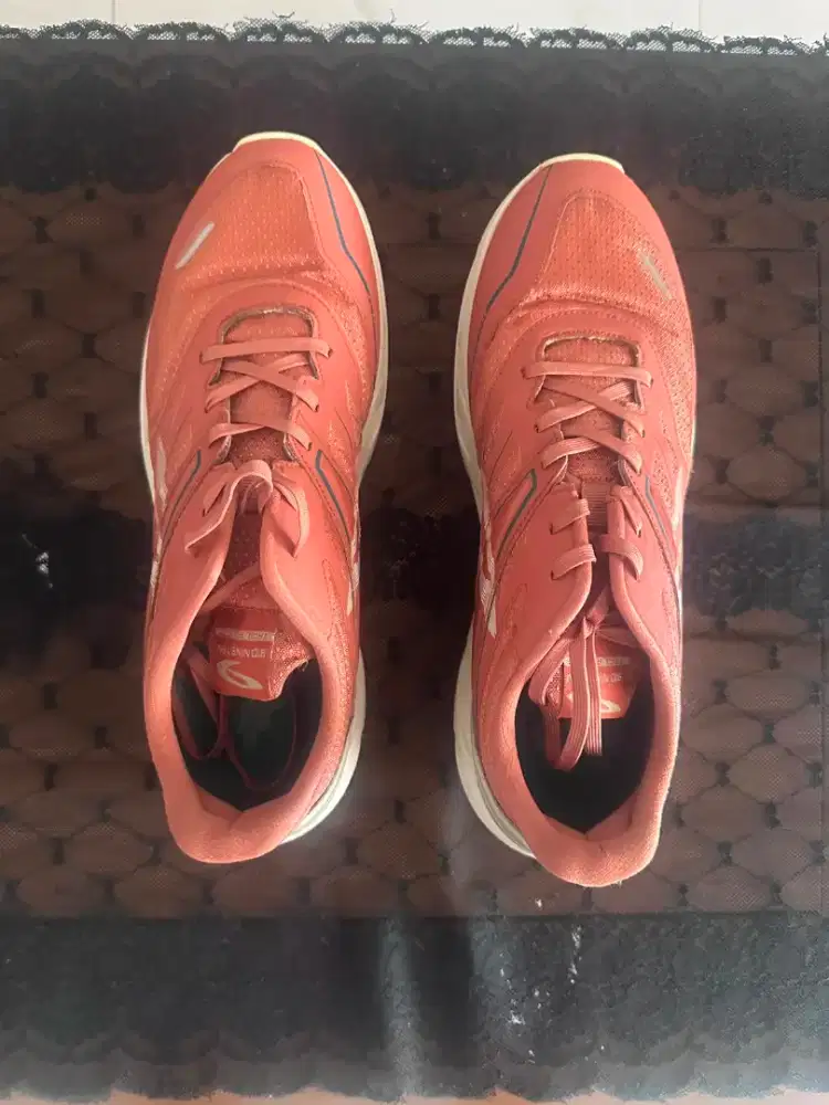 Sepatu Trai Running 910 Yuza Evo