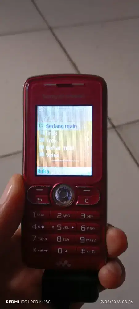 Dijual Hp Sony Ericsson w200i nyala fungsi minus sinyal pm