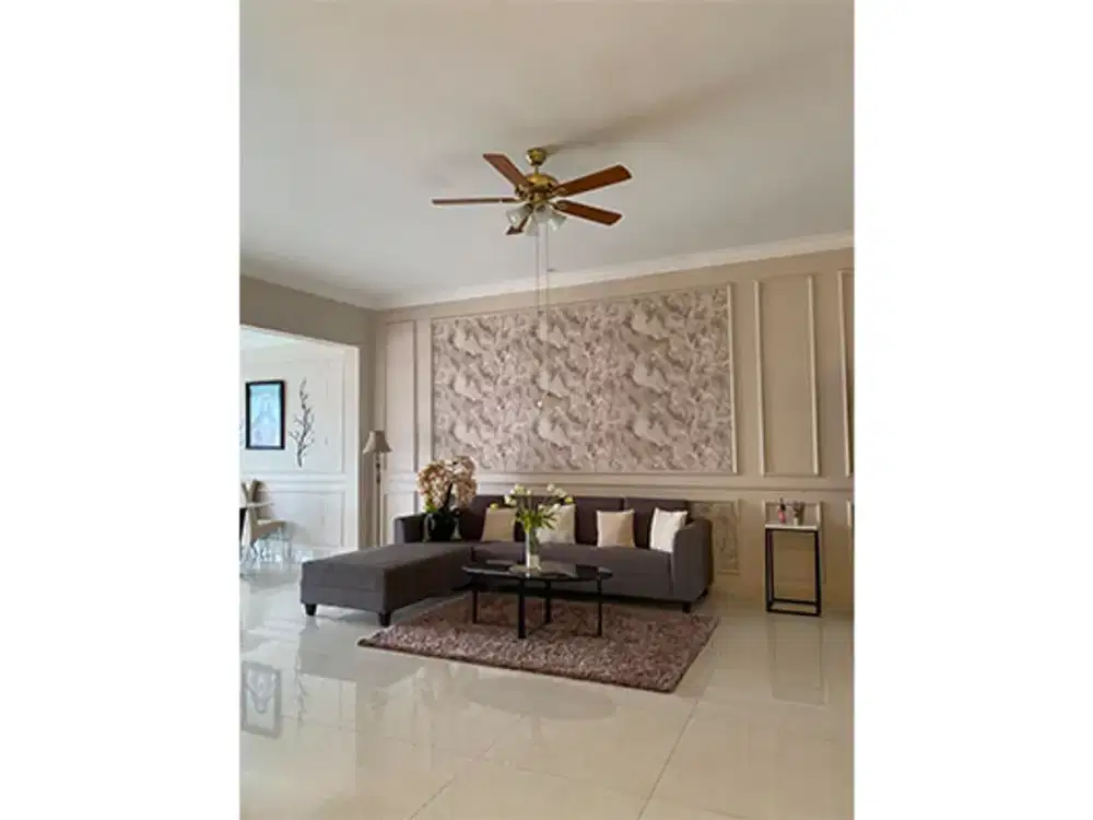 Dijual Rumah Royal Gading Mansion, Kelapa Gading