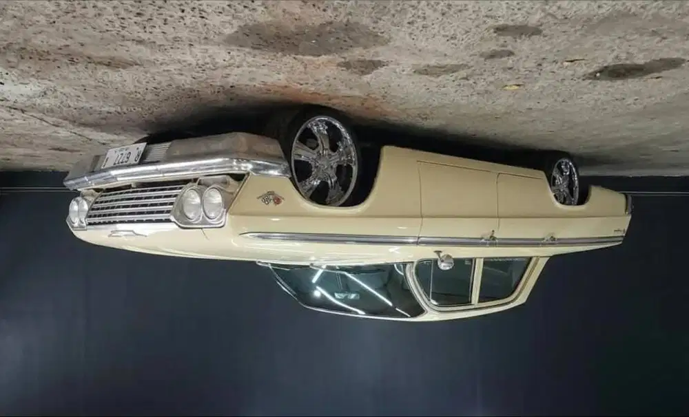 Chevrolet Impala 1962 cream Chevy Impala full paper 1961/1963 buahbatu