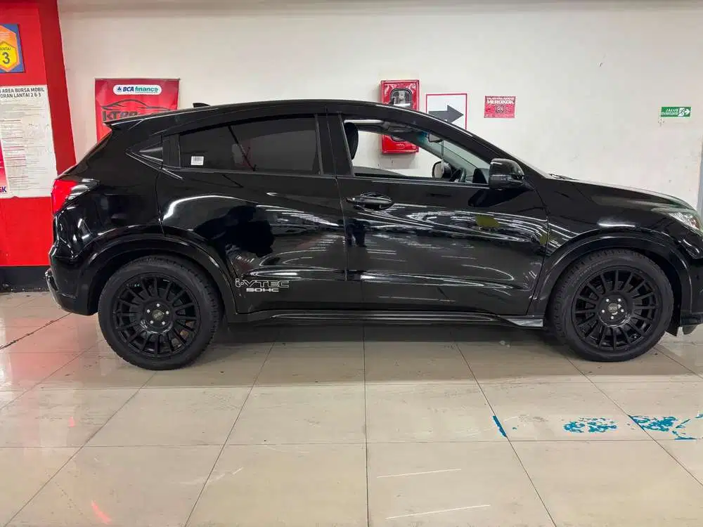Honda HR-V 1.8 Prestige 2018