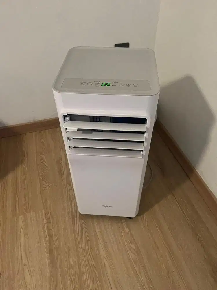 MIDEA AC Portable 3/4 PK