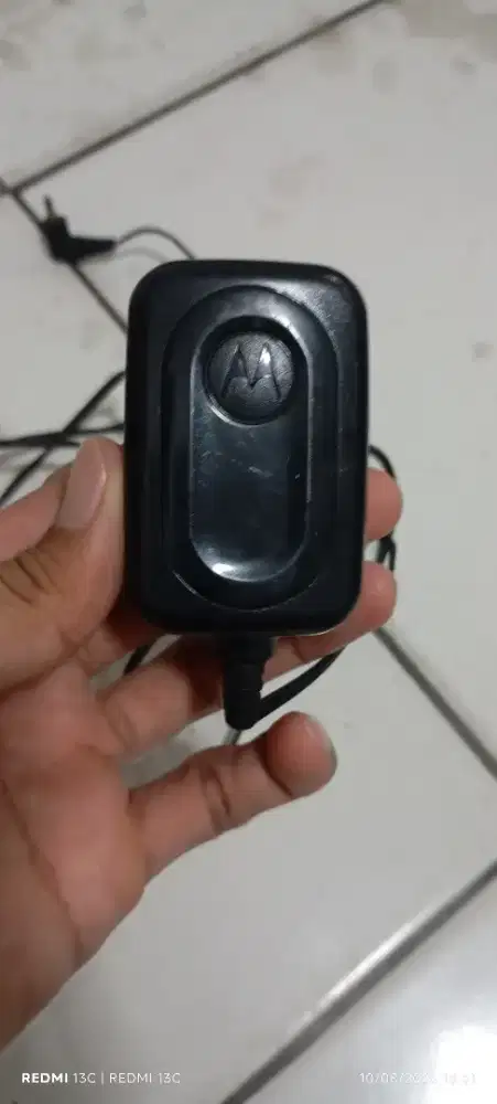 Dijual charger hp Motorola nyala fungsi minat pm