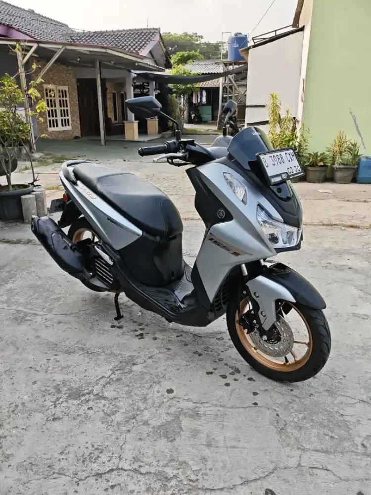 YAMAHA LEXY S 2025 NIK 2024