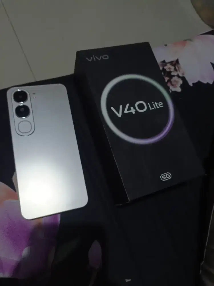 Vivo v40lite republis