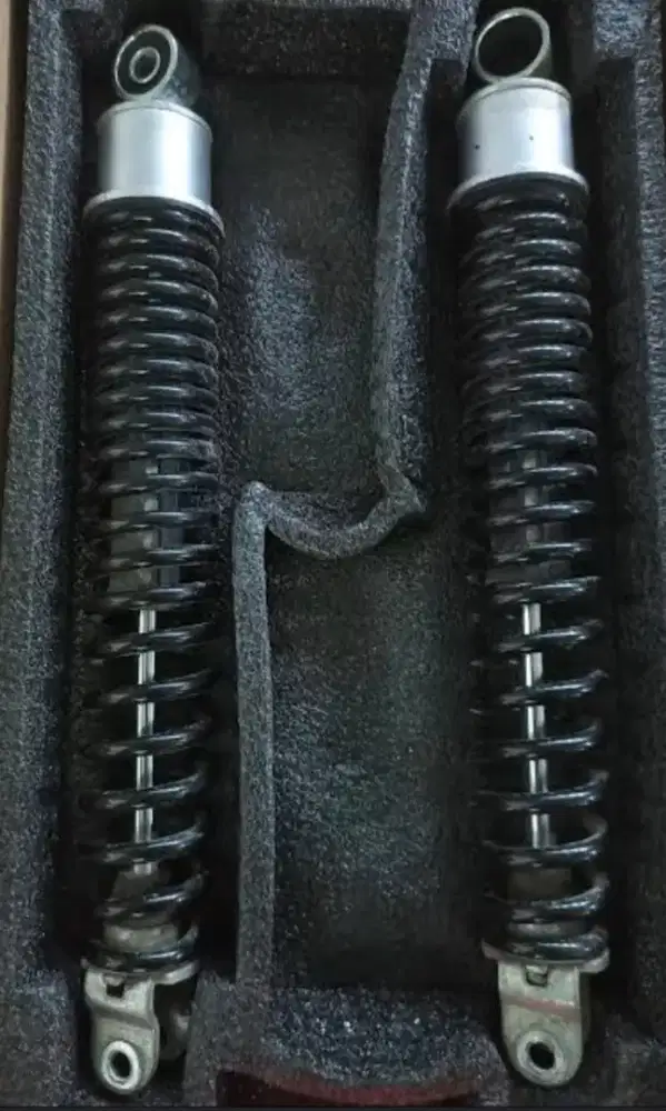 Shock belakang pcx 160 like new