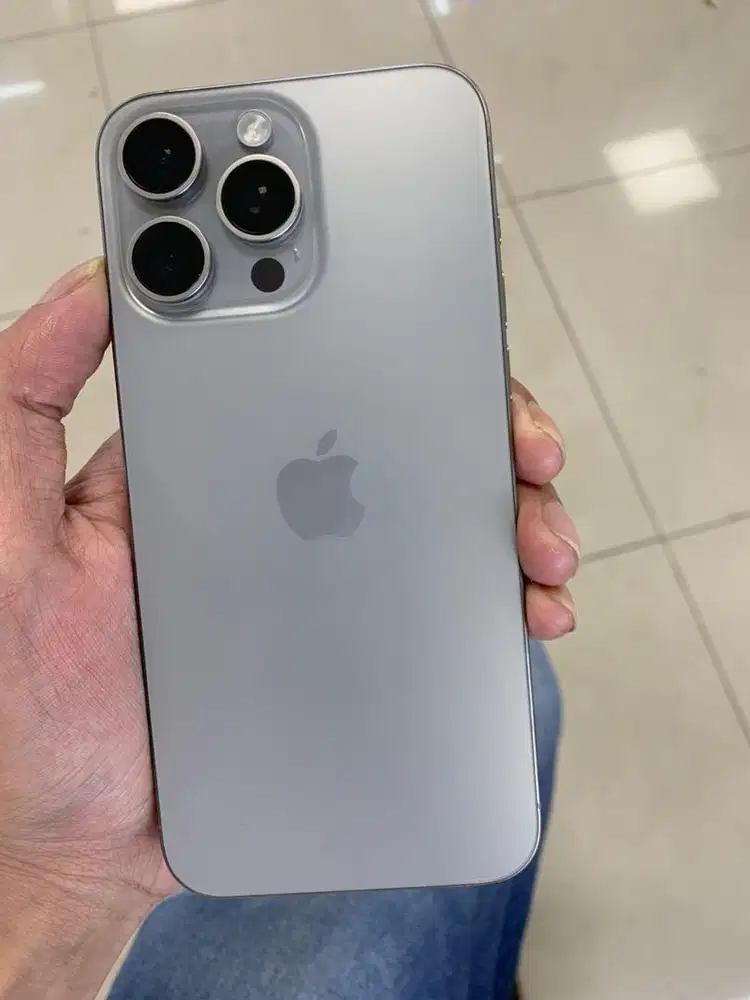 Iphone 15 Pro Max 256gb inter ori ZP/A (bea cukai)