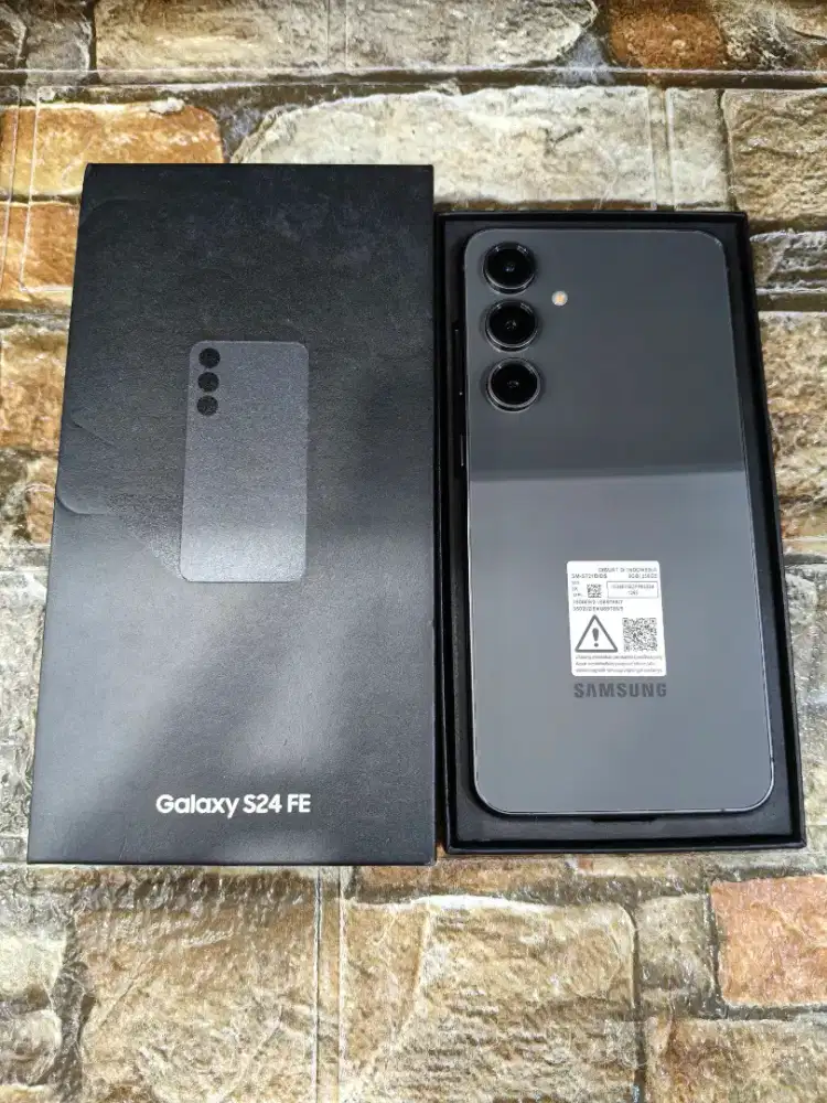 SAMSUNG S24FE 5g 8/256 EX GARANSI RESMI SEIN MULUS NO MINUS LENGKAP