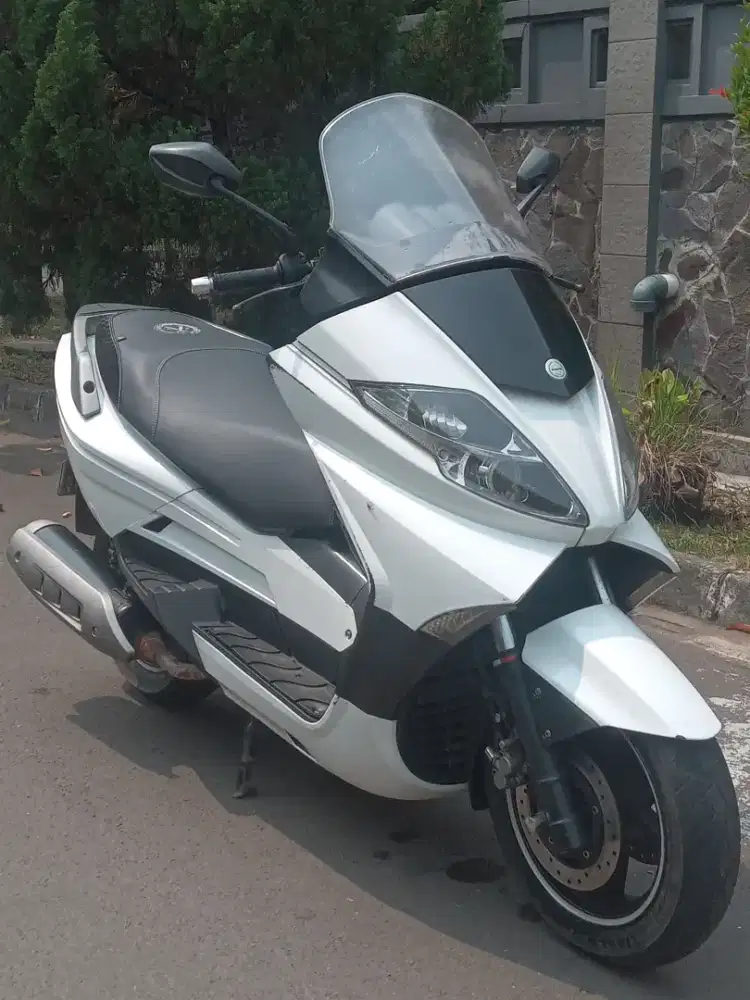 Benelli Zafferano 250 LENGKAP