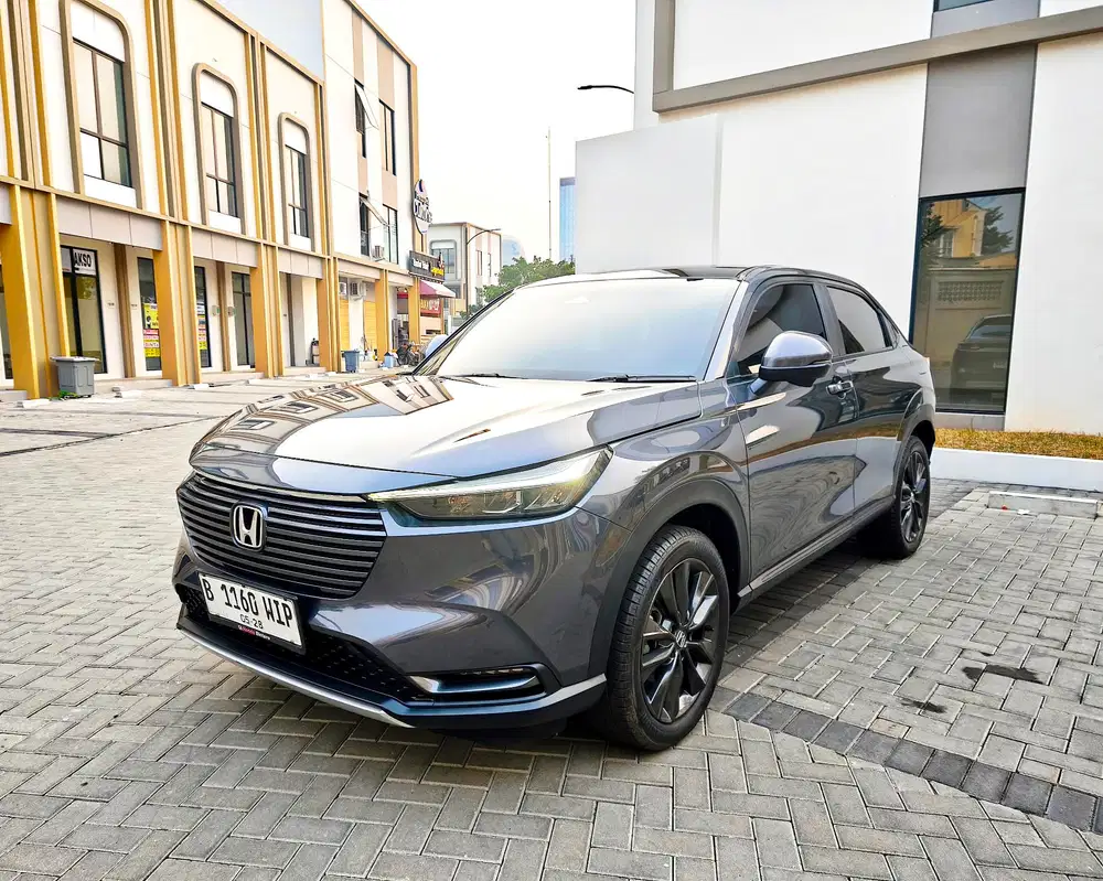 HONDA HRV SE 2023 Sensing Panoramic Roof