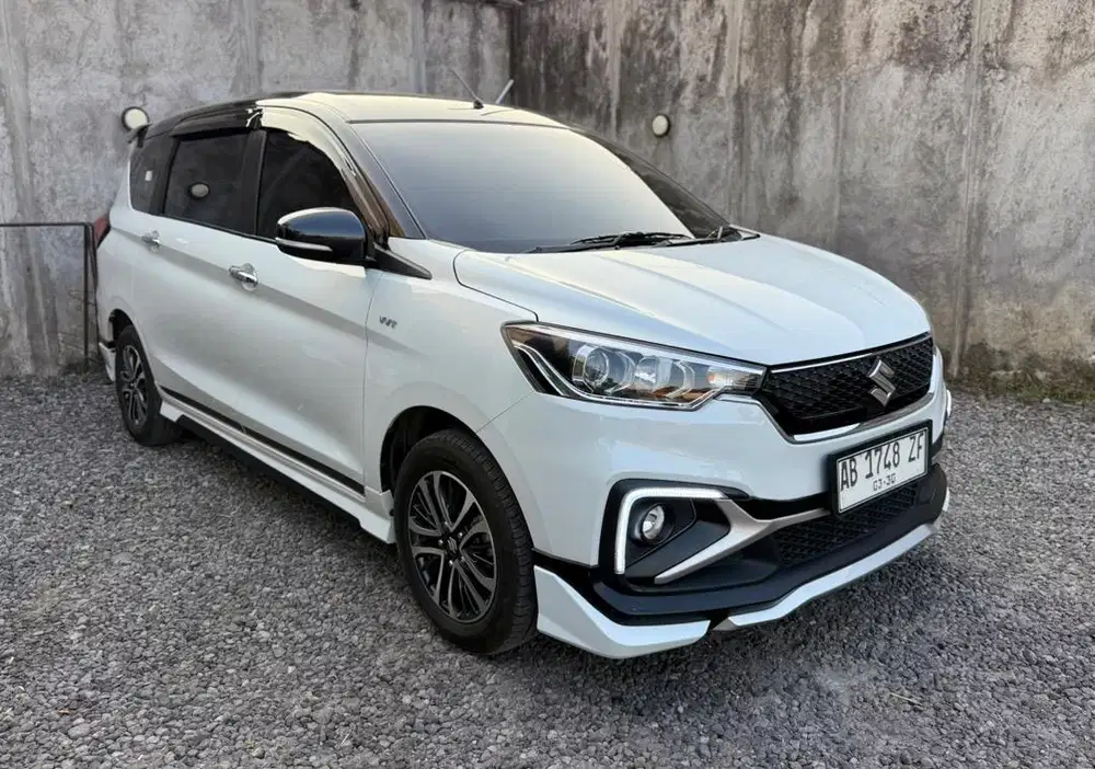 Ertiga Hybrid 2025 AB tangan 1  A/T