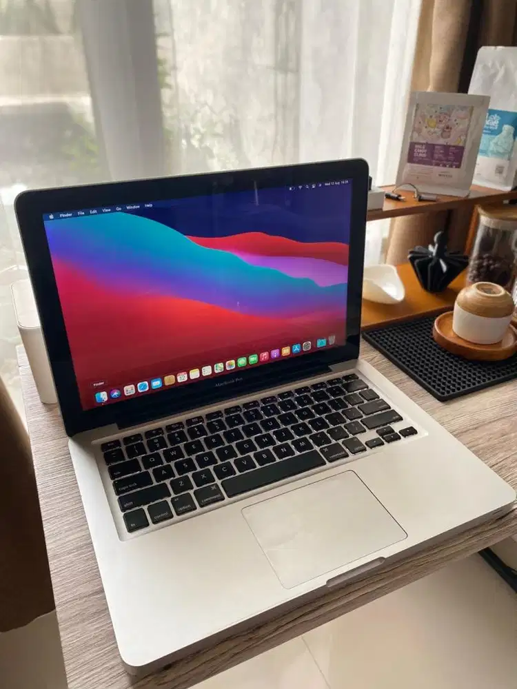 Macbook Pro mulus no minus intel core i5 ram 8/256gb