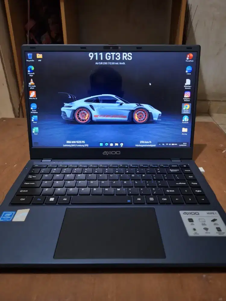 Laptop Axioo Hype 1 Mulus Normal
