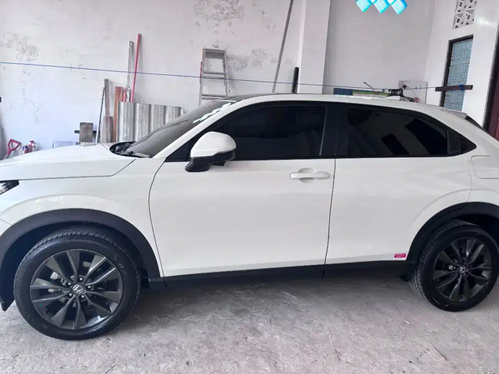 Honda HRV SE 2024 nik 2023