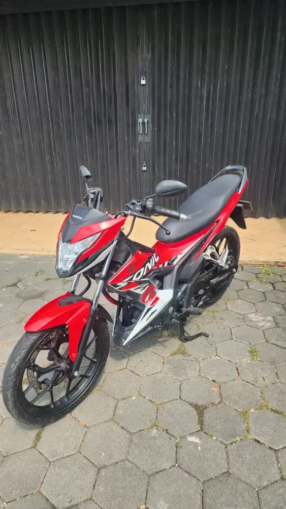 JUAL CEPAT HONDA SONIC 150R 2017
