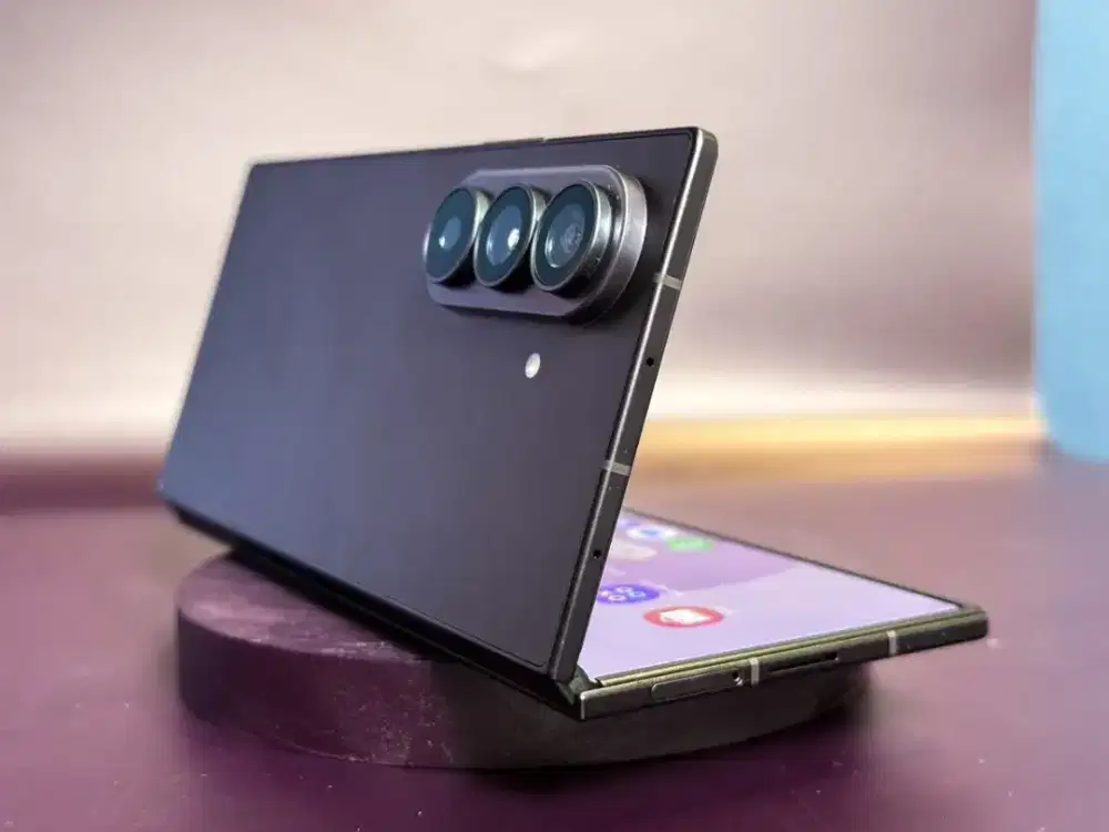 Galaxy Z Fold8 Ultra