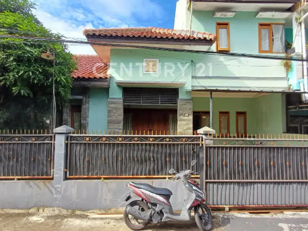 Dijual Rumah Asri Di Komplek Bumi Sariwangi Bandung