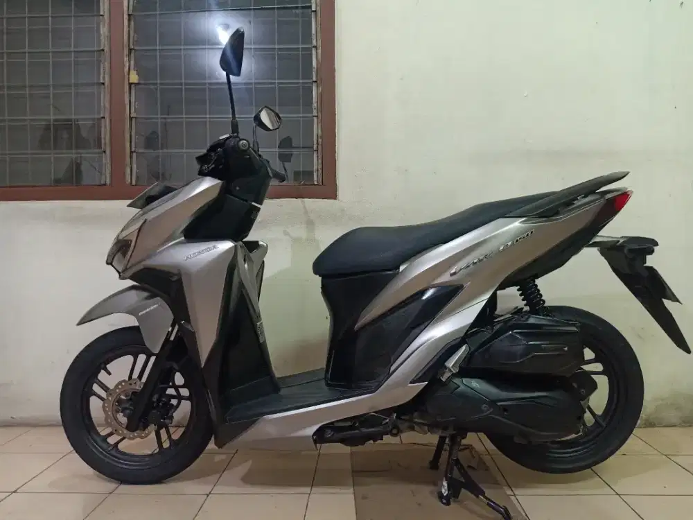 Honda VARIO 150 KEYLESS CBS ISS PGM-FI 2019 BL 2 ( GRESS / TERAWAT)DKI