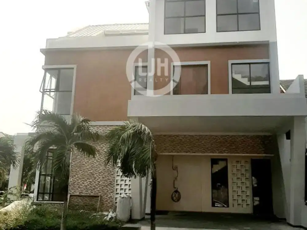 Rumah 2 Lantai di Cluster Harmoni Harapan Indah Bekasi Jawa Barat