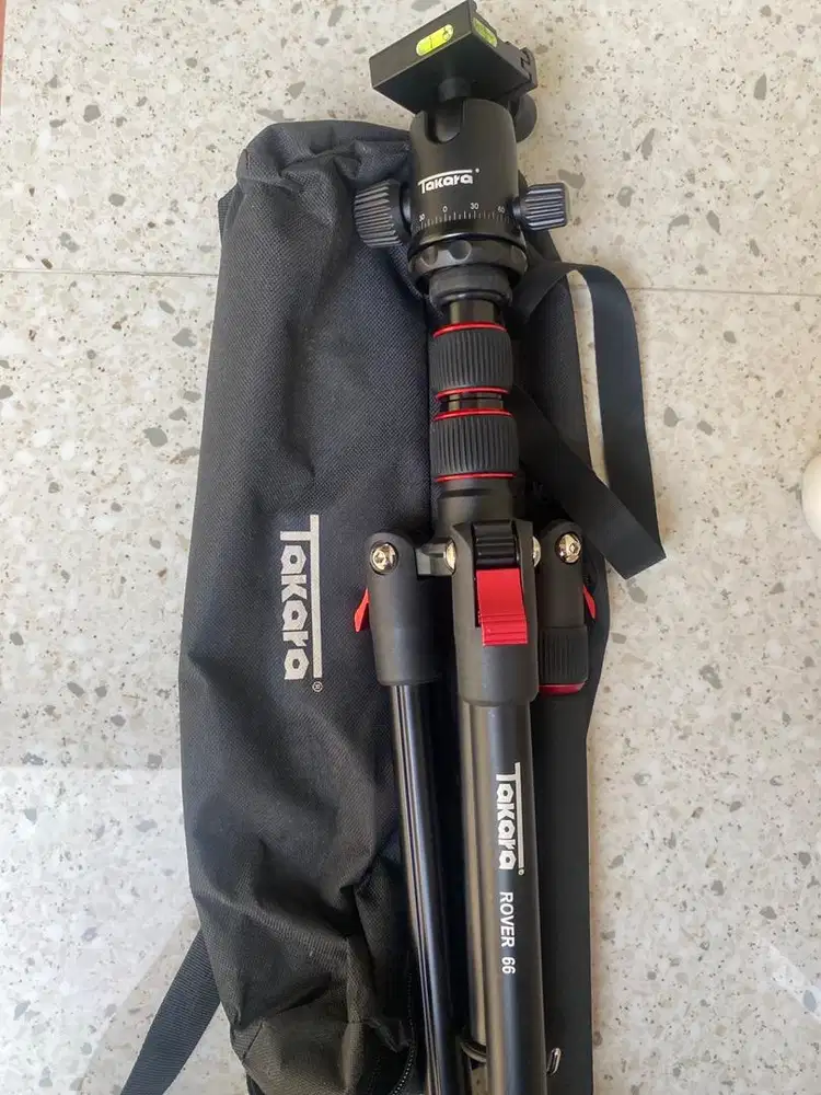 Tripod bekas berkualitas
