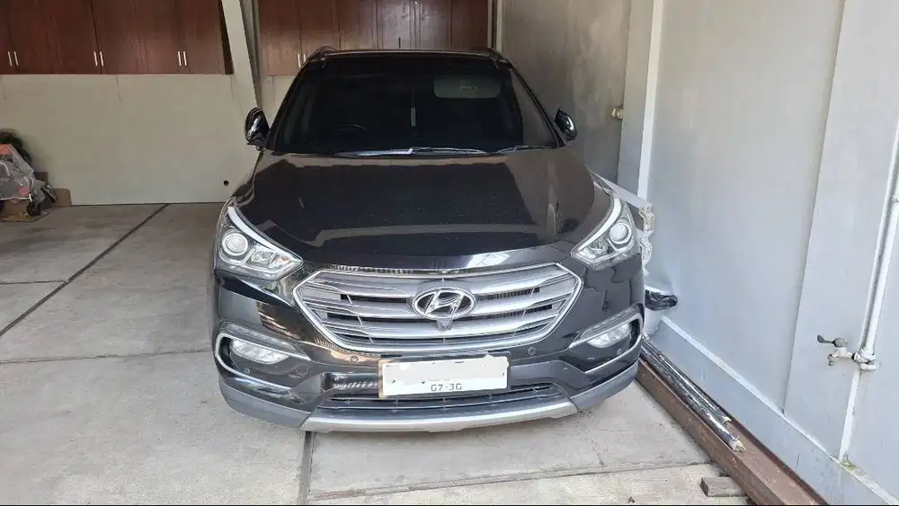 Hyundai Santa Fe Limited Edition Black (2016)