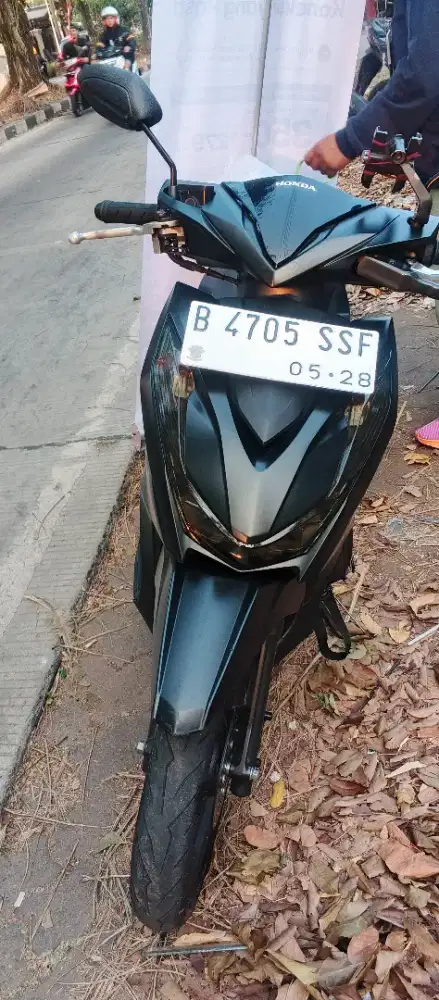 Honda Beat Deluxe CBS ISS  2023