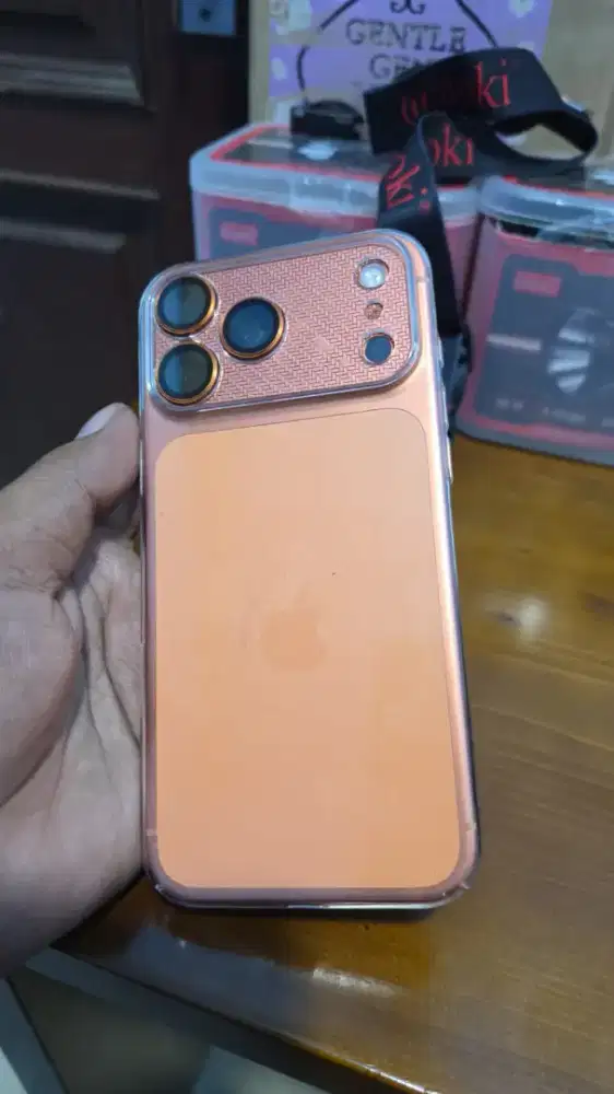 Iphone 17 promax second