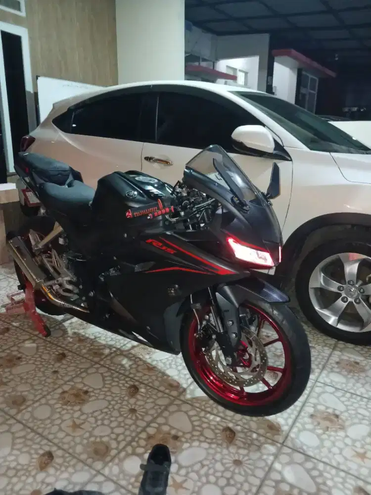 Yamaha YZF R15 2017