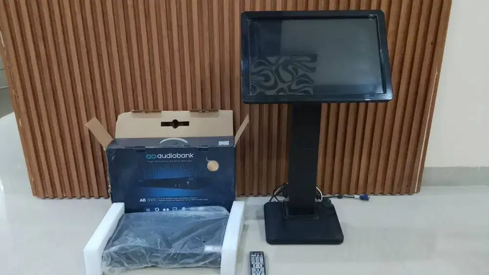 player karouke audiobank plus screen like new