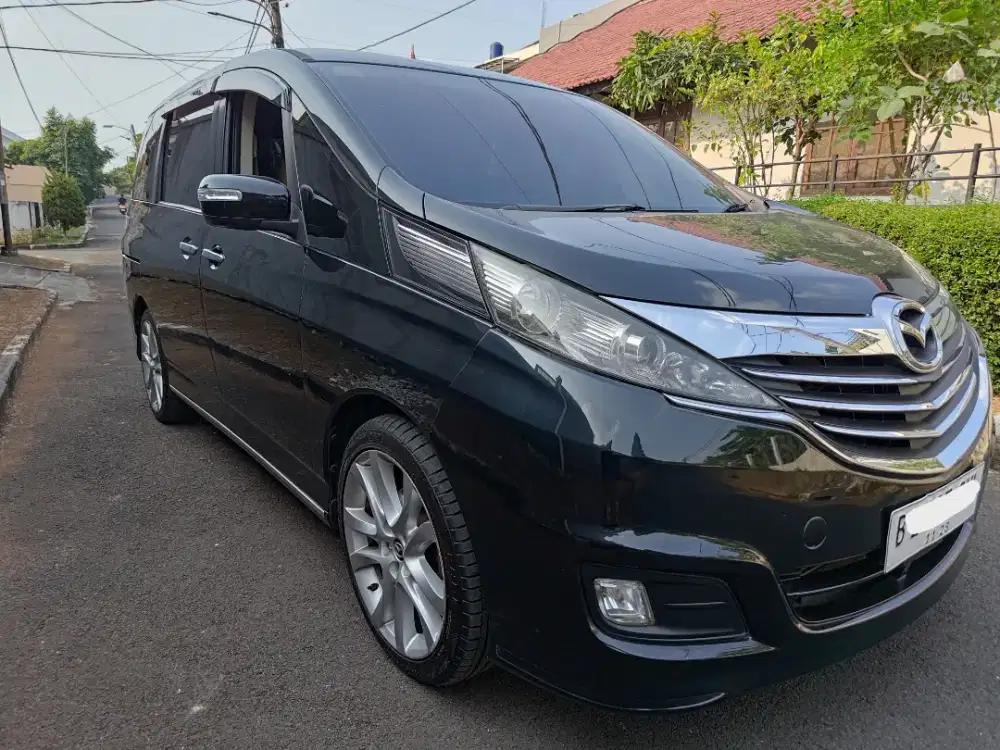 Dijual MAZDA Biante Skyactiv 2014