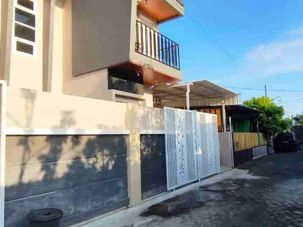 B U Jual Rumah Kokoh Dua Lantai di Wonokromo Plered Bantul Yogyakarta