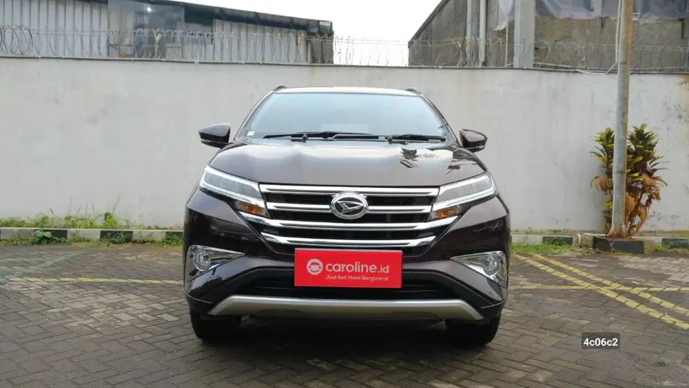DAIHATSU TERIOS R 1.5 MT 2018 UNGU