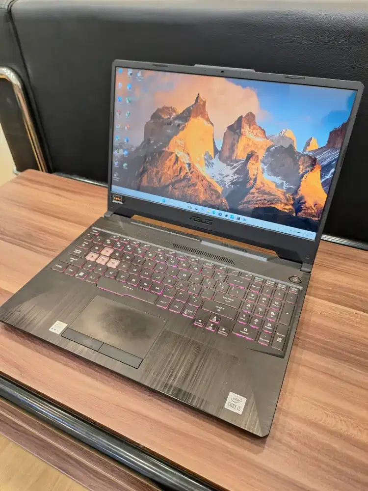 Asus tuf gaming f15 gx506lhb RAM 16GB/512GB ssd dvme