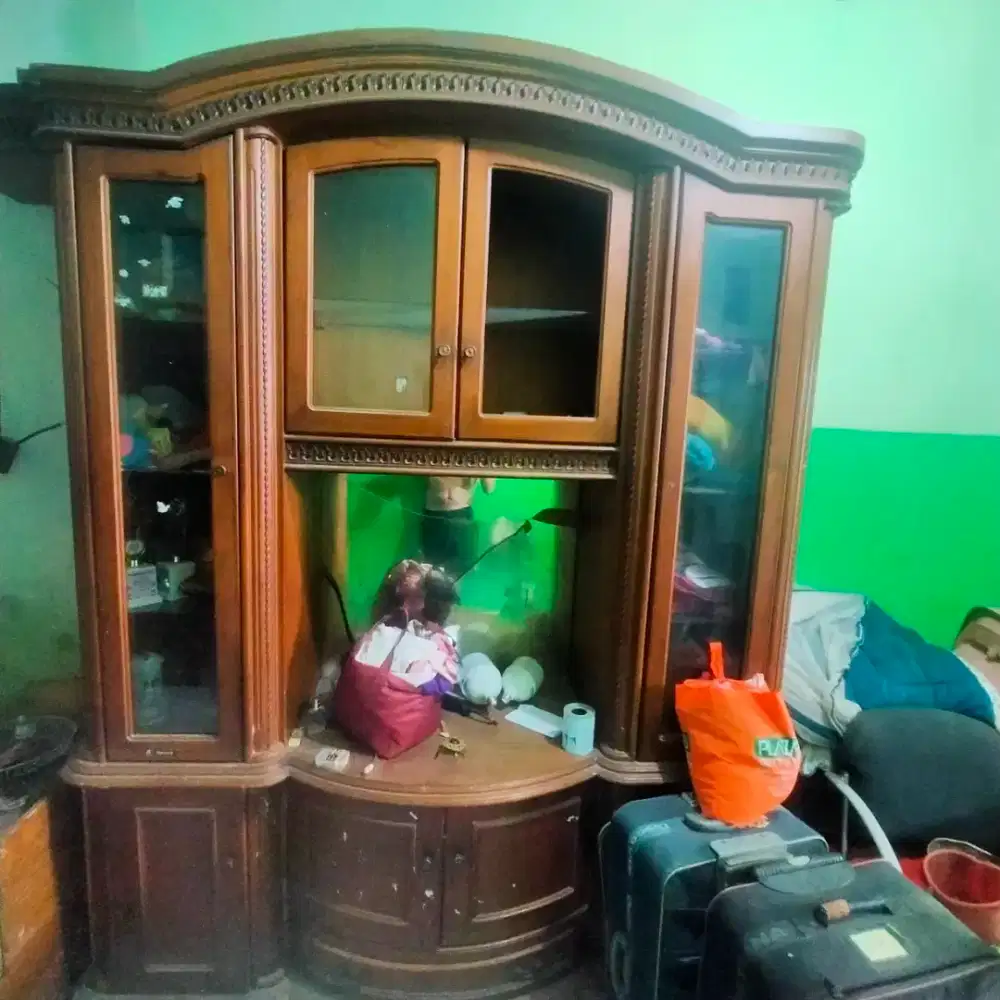 dijual cepat lemari jati